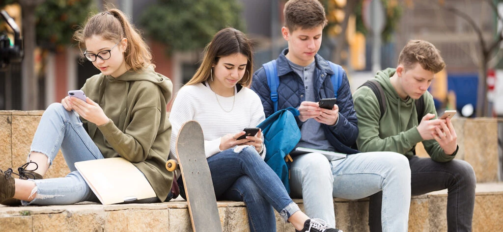 Effects of Social Media on Teens
